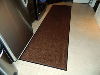 Carpet Mat Pro - Entry Carpet Mat Hall Runner Product Close Up Kitchen 3x10 Brown Carpet Mat Pro - Entry Carpet Mat Hall Runner Product Close Up Kitchen 3x10 Brown