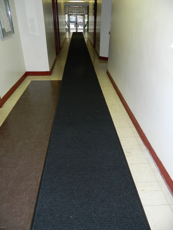 FloorGuard - WaterHog Style Commercial Entrance Mat FloorGuard - WaterHog Style Commercial Entrance Mat