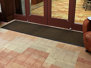 FloorGuard Diamond - WaterHog Style Commercial Entrance Mat - Brown FloorGuard Diamond - WaterHog Style Commercial Entrance Mat - Brown