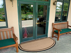 OmniTrac Entrance Mat - Country Club Exterior Usage Photograph OmniTrac Entrance Mat - Country Club Exterior Usage Photograph